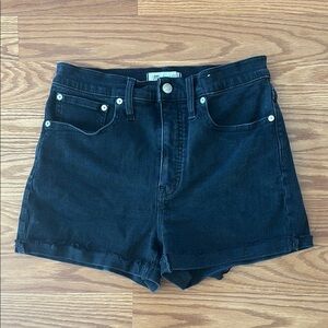 Madewell Black Super High Rise Denim Jean Shorts Size 27 Magic Pockets Raw Hem